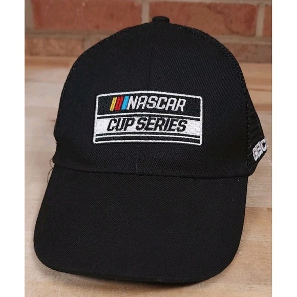 Nascar Cup Series Black Geico Trucker Snapback Hat Cap